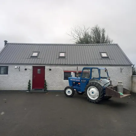 Kitty's - Horse And Jockey, Cashel Holiday home