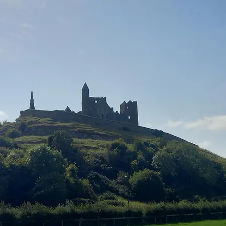 Kitty's - Horse And Jockey, Cashel Casa de Férias